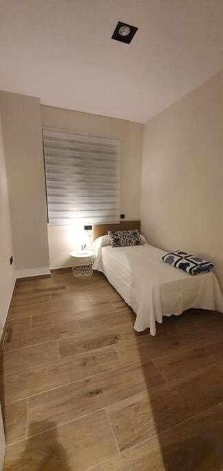Ferienwohnung Estupendo Piso Nuevo En Playa Victoria Cádiz Exterior foto